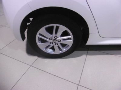 Toyota Yaris 120H 1.5 Business Plus