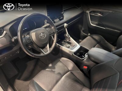 Toyota RAV4 PLUG-IN STYLE AWD