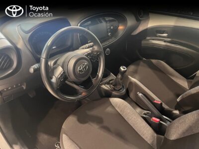 TOYOTA AYGO X-CROSS 70 PLAY
