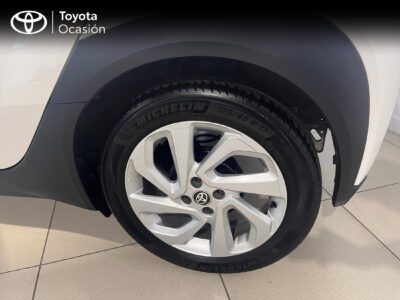 TOYOTA AYGO X-CROSS 70 PLAY